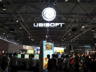 Illustration for article titled Gallery: Gamescom's Sony Hall